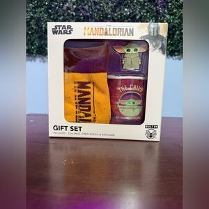 Baby Yoda Gift Set